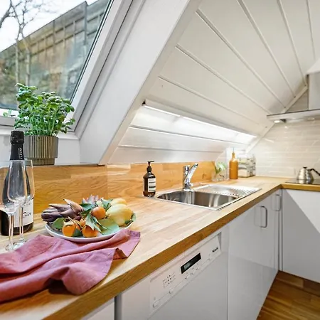 Apartment Near Sentrum For Up To 8 People *