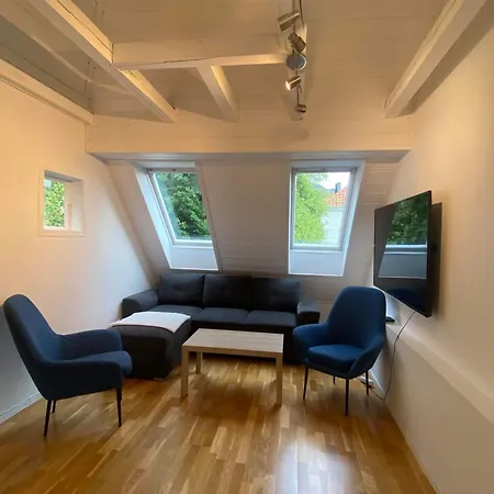 Near Sentrum For Up To 8 People Appartement